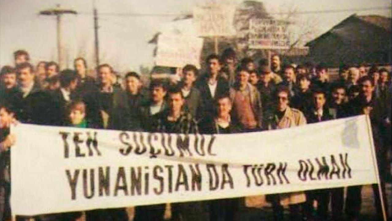 bati-trakya-turkleri-protesto-1986114.jpg