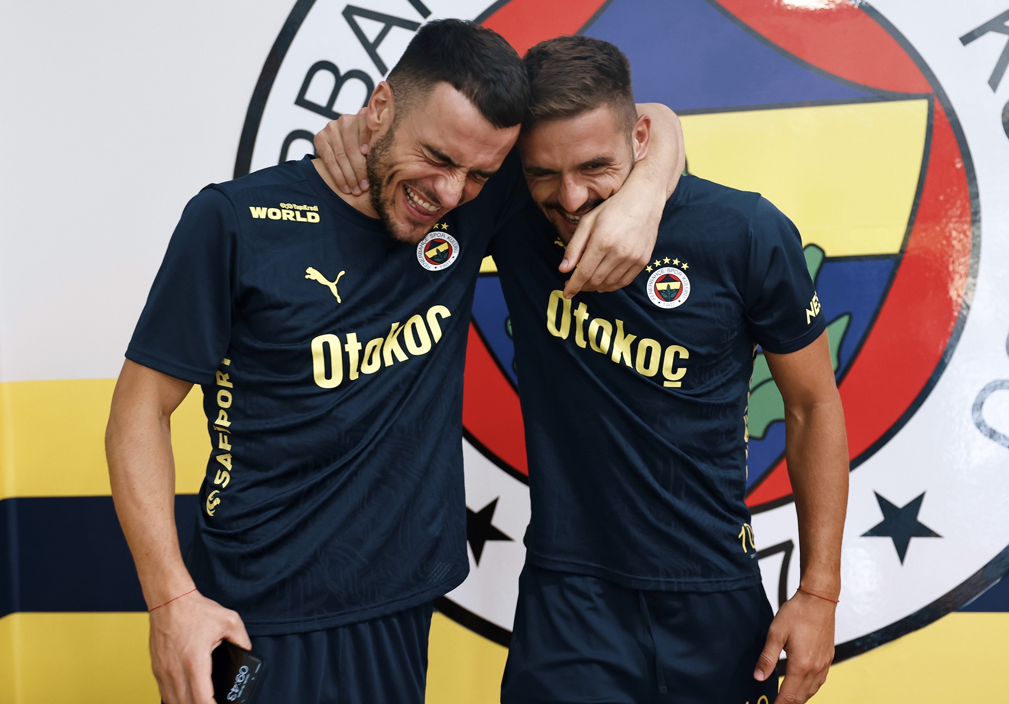 filip-kostic-ilk-gunden-itibaren-fenerb-383020-106126.jpg