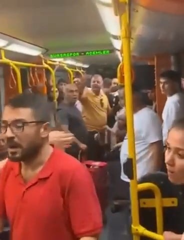 metroda-yer-verme-kavgasi-yenicag-4.jpg