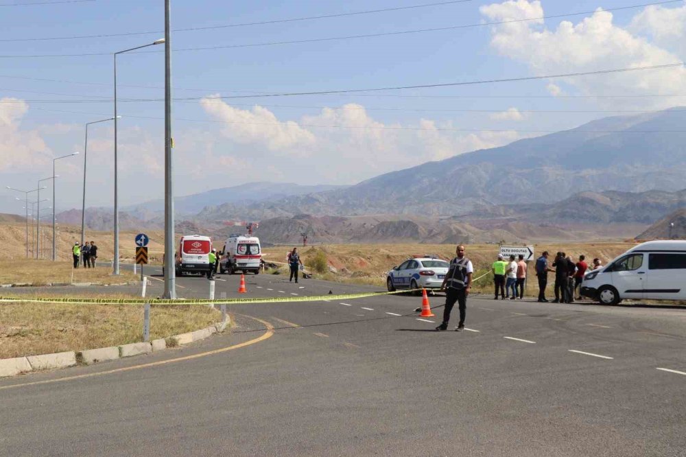 Erzurum'da feci kaza: ATV aracını 30 metre sürükledi