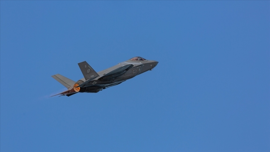 f-353.jpg