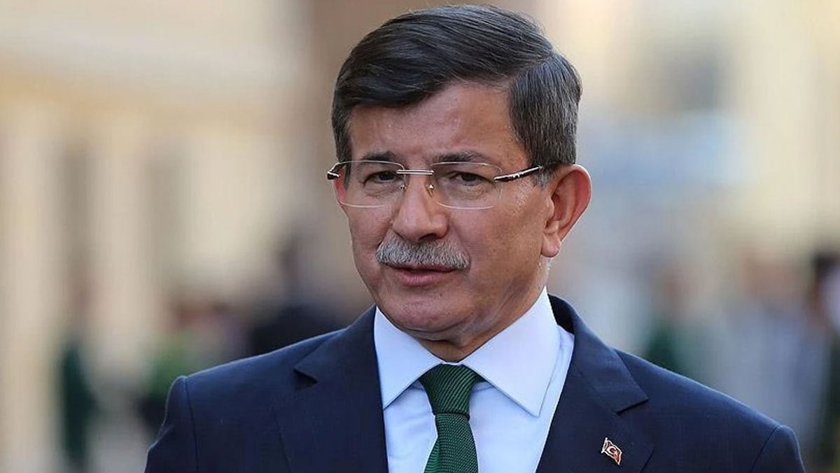 davutoglu.jpg