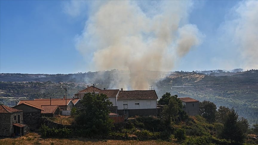 portekizde-orman-yanginlarinda-olenlerin-sayisi-7ye-cikti-yenicag5.jpg