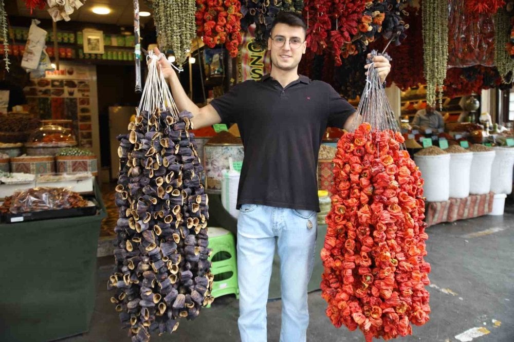 Kurutmalıklar Gaziantep tezgahlarını süsledi