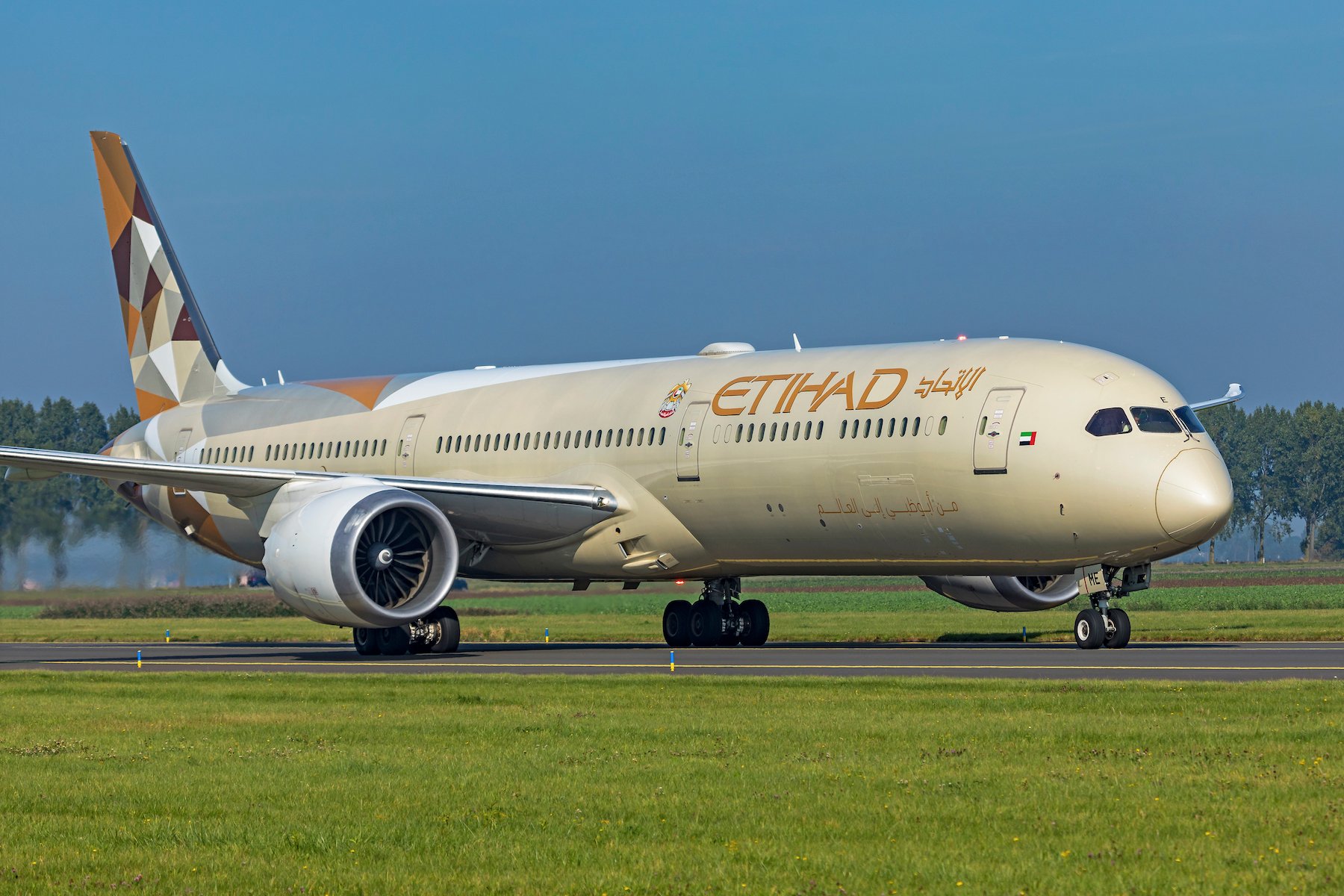 etihad-airways-boeing-787-10-dreamliner-a6-bme-10-9-21-william-derrickson.jpg