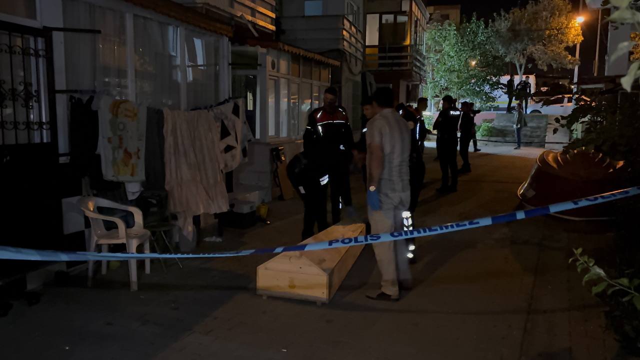 istanbul-buyukcekmecede-polise-yakalana-412865-114723.jpg