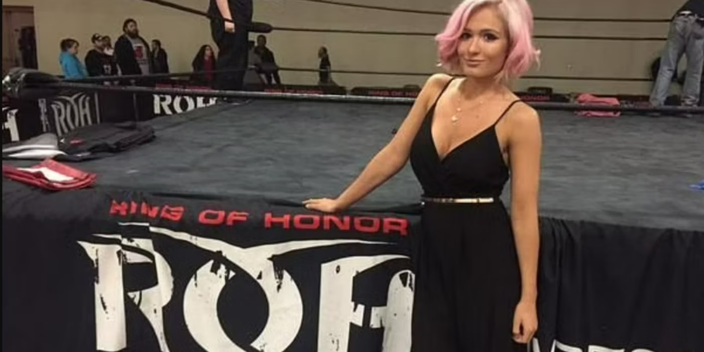 scarlett-bordeaux-in-ring-of-honor.jpg