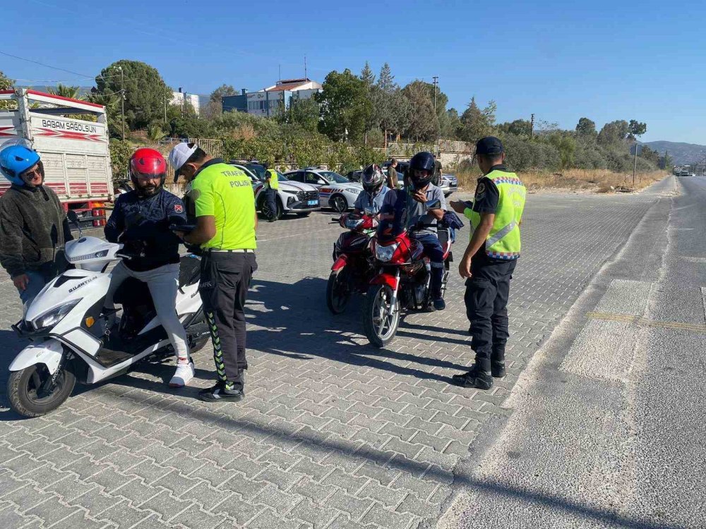 Çine'de motosiklet denetimi: 11 araç trafikten men