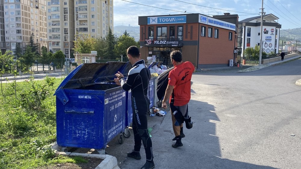 Mert Irmağı'nda polisleri şaşırtan ihbar! Ceset değil kıyafet çıktı