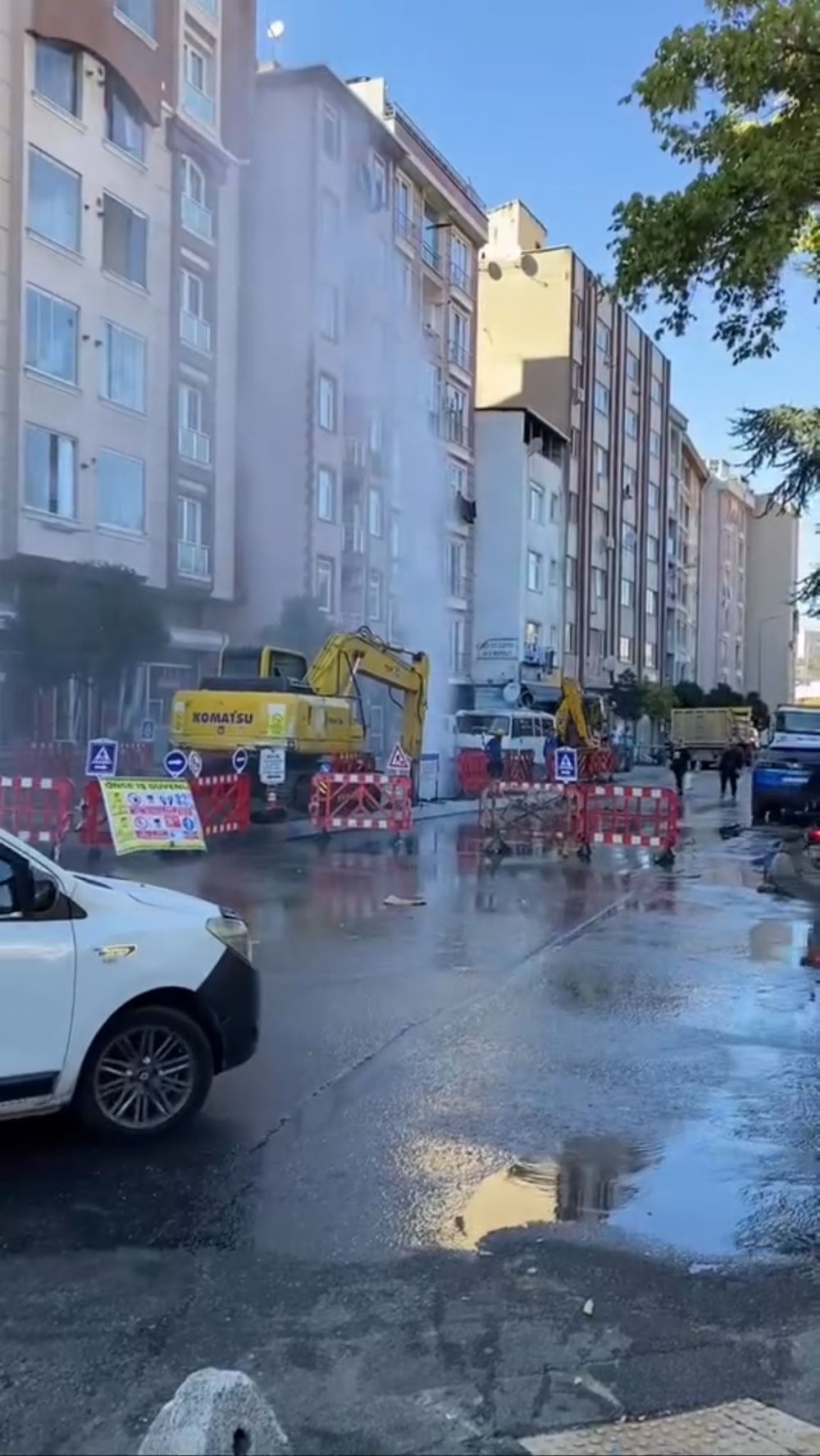 Kepçe isale borusunu patlattı! "Şaşırdık. Panik olduk"