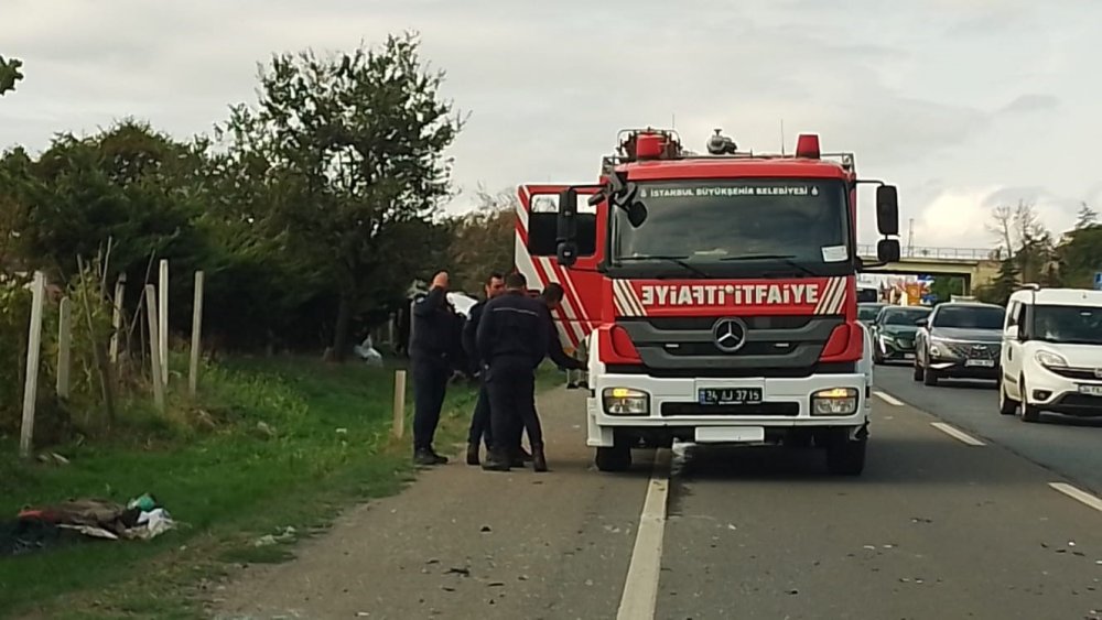 Silivri'de kaza yapan 2 otomobil takla attı; 2 yaralı