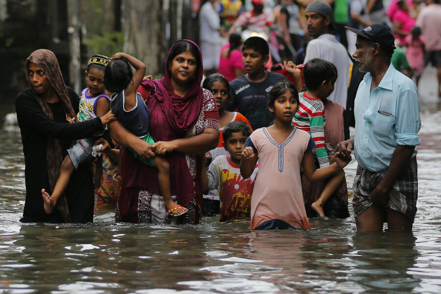 1057116-1-7890-srilanka-floods-standard.jpg