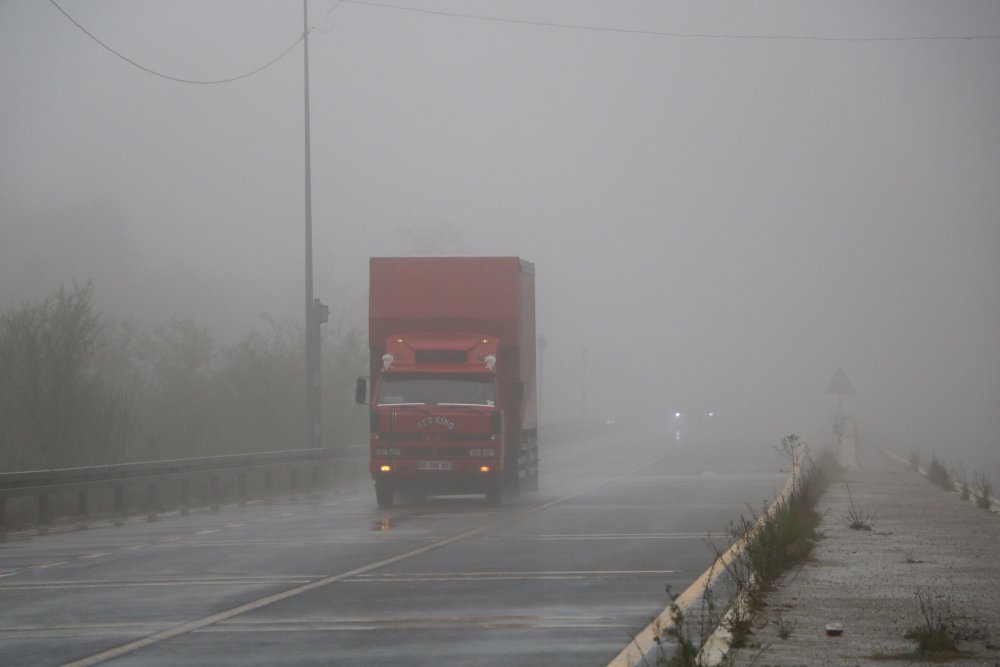 Bolu Dağı’nda sis etkili oldu