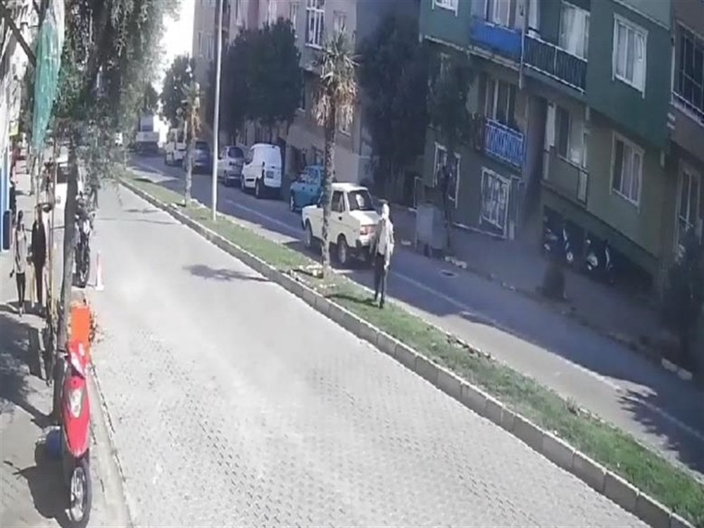 Motosikletin çarptığı yaya yaşamını yitirdi