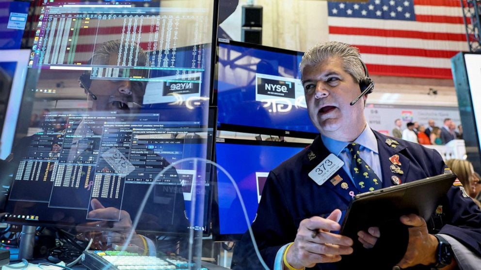 stock-market-stock-exchange-rt-jt-220705-1657055363191-hpmain-16x9-992.jpg