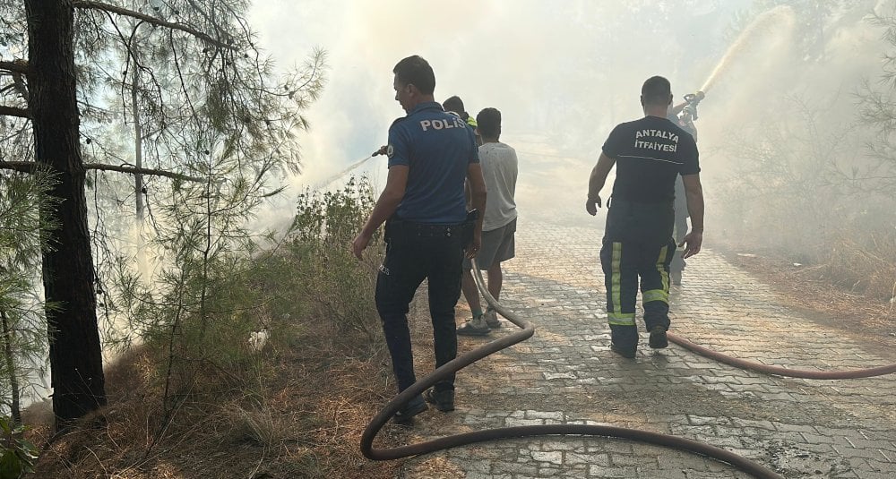 Antalya'da orman yangını