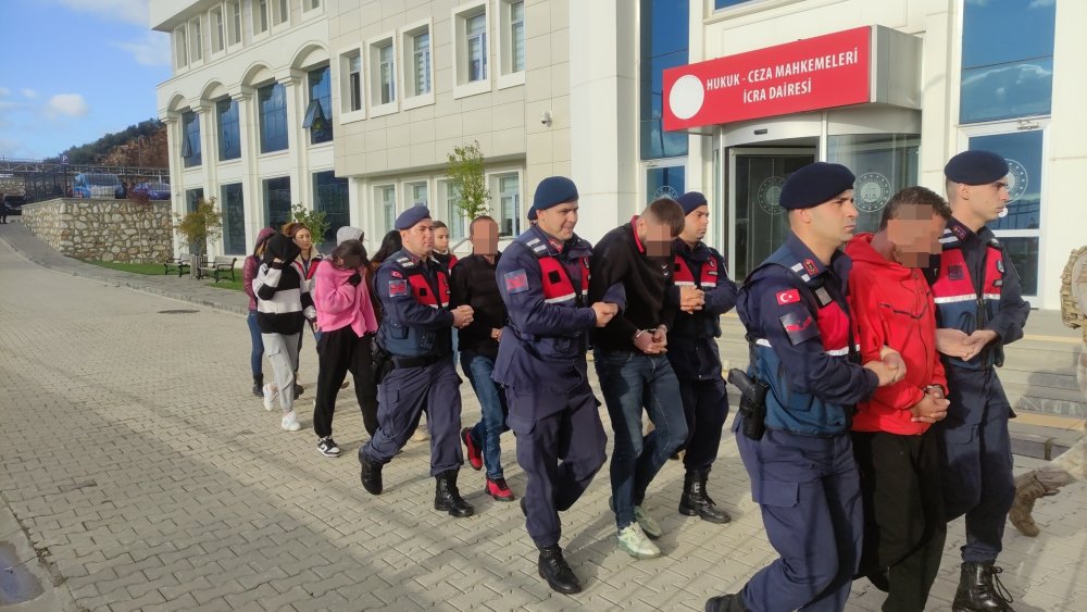 Bursa'da suç örgütüne operasyon! 22 tutuklama