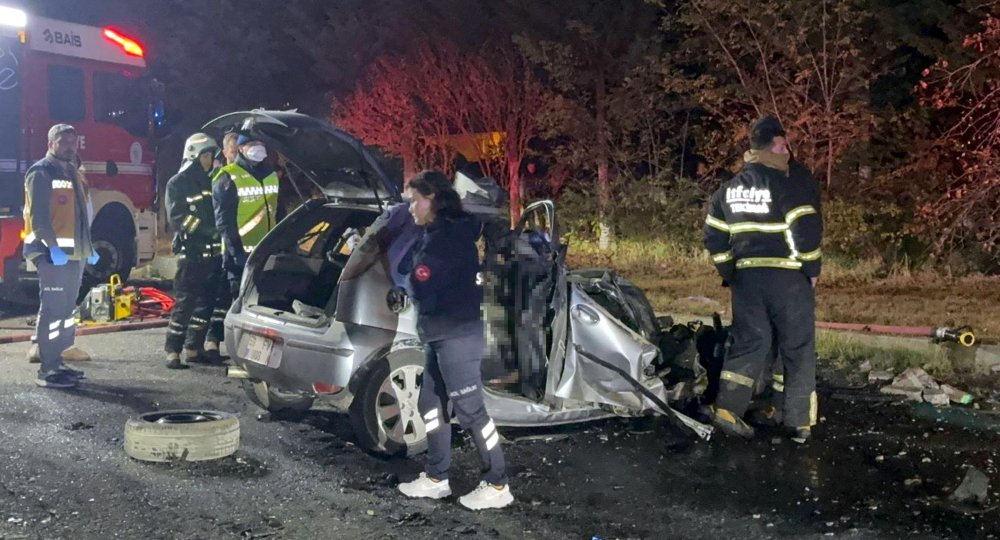 Tekirdağ’da felaket gibi kaza: 5 kişi alev alan araçta yanarak can verdi