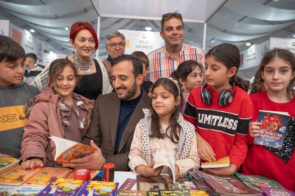 Bağcılarlılar festival tadında bir kitap fuarı geçiriyor