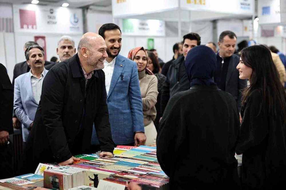 Bağcılarlılar festival tadında bir kitap fuarı geçiriyor