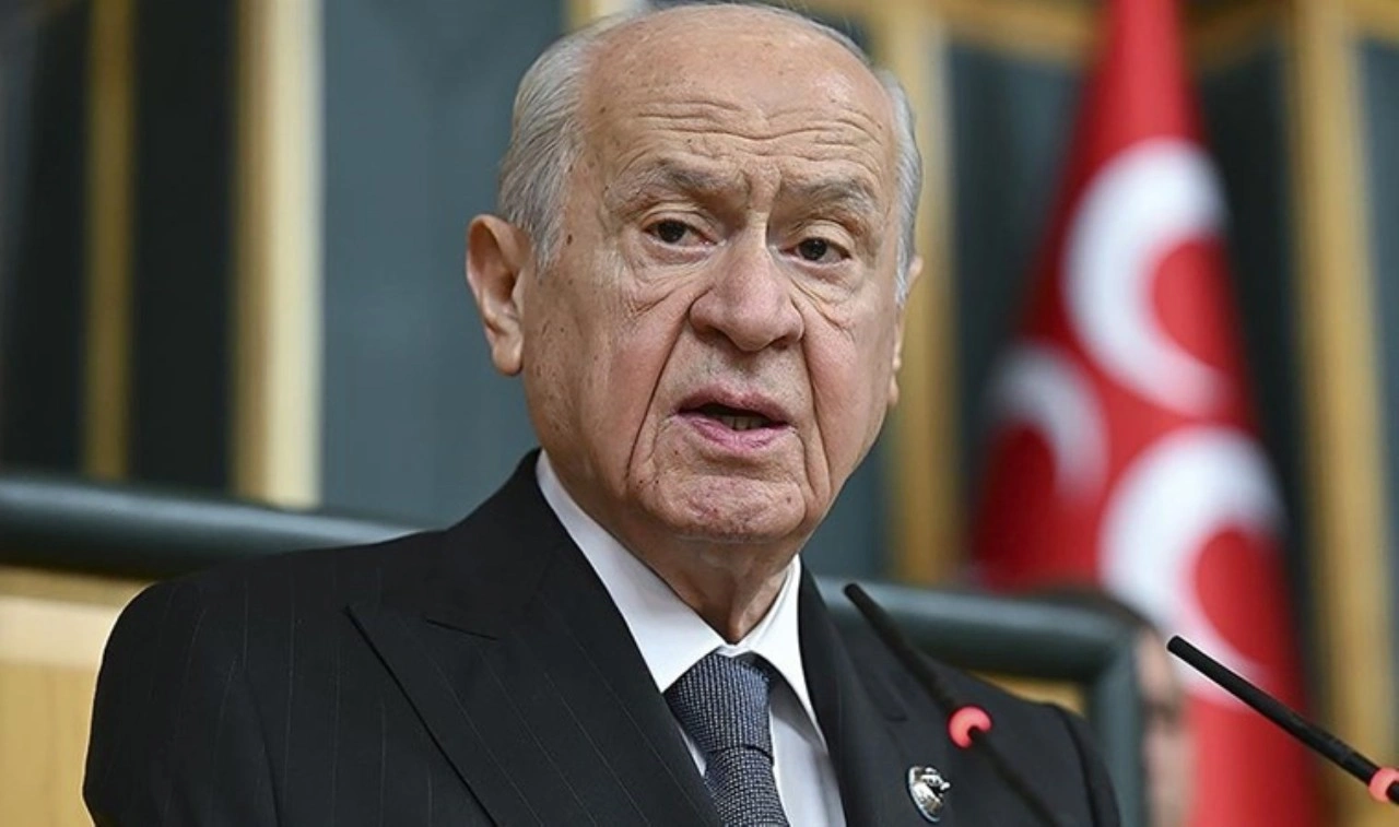 devlet-bahceli-den-ibrahim-kaboglu-na-sert-tepki-uyariyorum-bas-olan-ayaklar-akill.webp