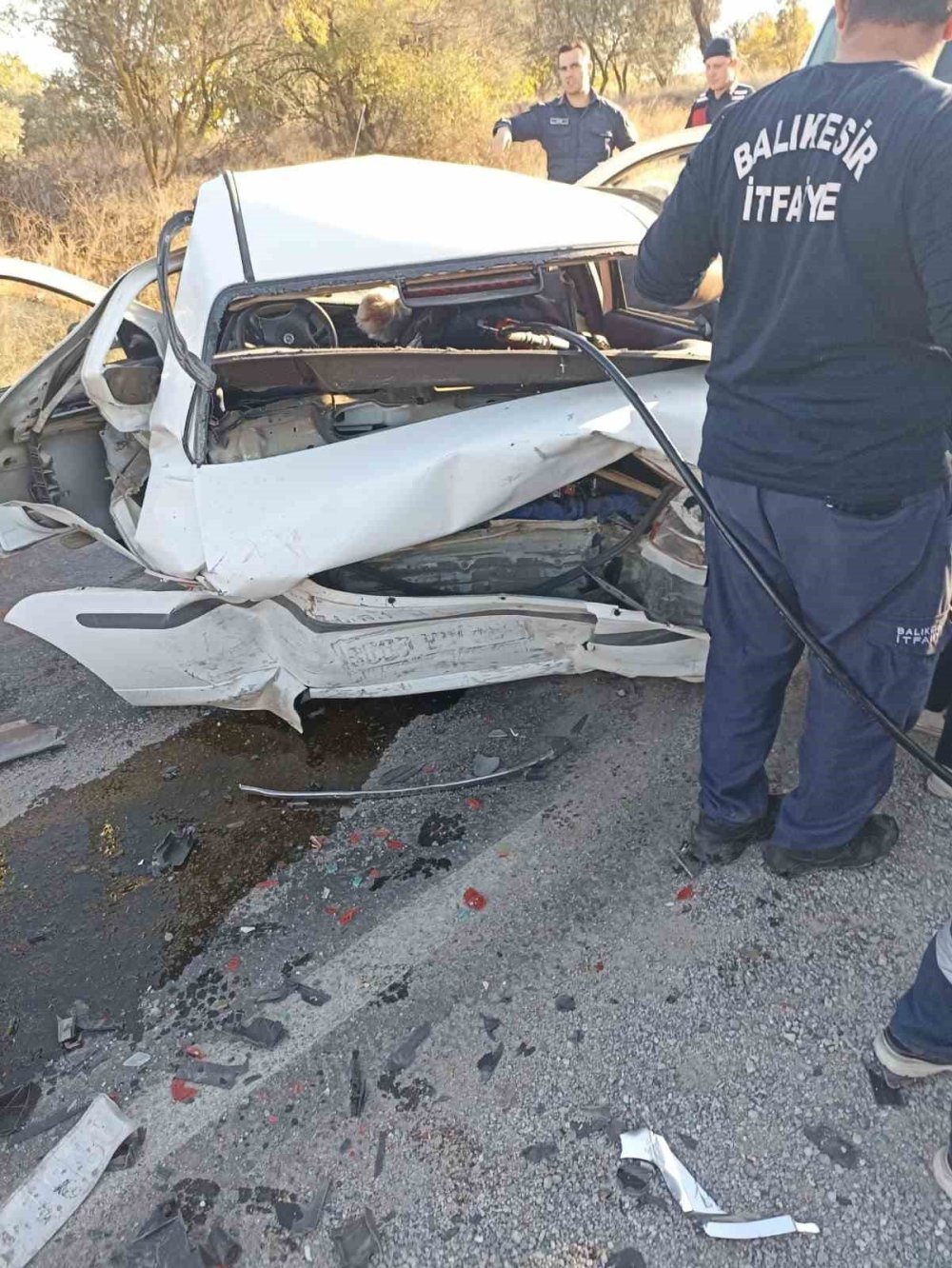 Balıkesir Savaştepe’de trafik kazası! 1 ölü 4 yaralı