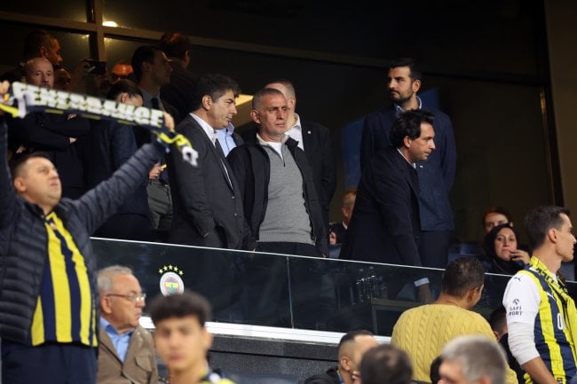 fenerbahce-manchester-united-fotogra-387893-107572.jpg