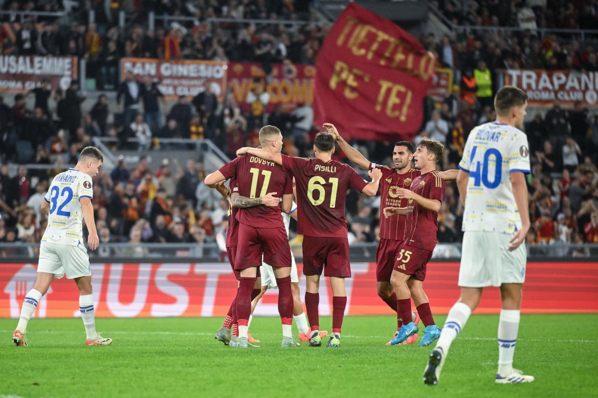 roma-dynamo-kyiv-celebrate.jpg