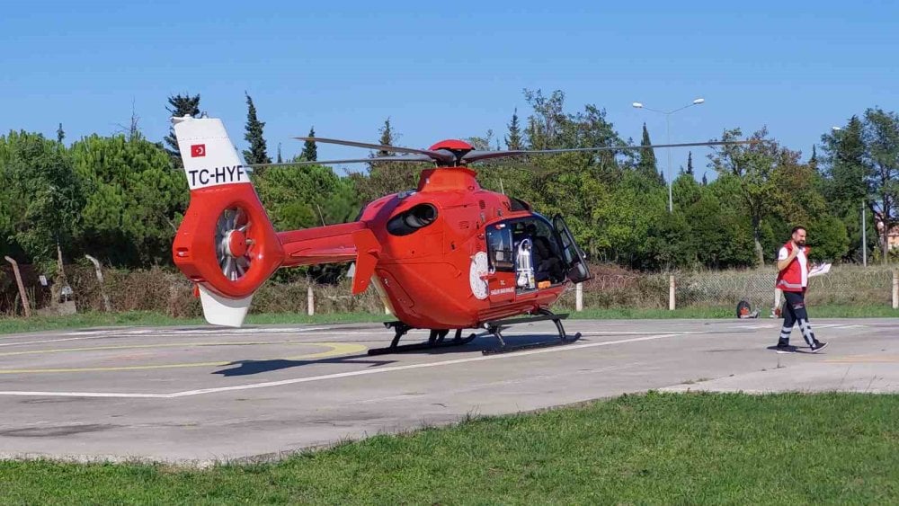 Kalp krizi geçirdi, ambulans helikopter imdadına yetişti