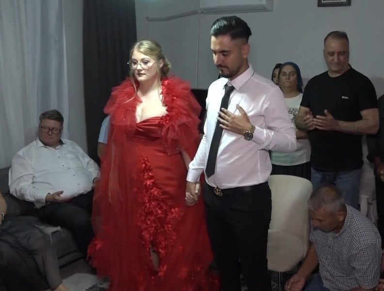 Aşk sınır tanımadı! Alman gelin ve Tuncelili damat