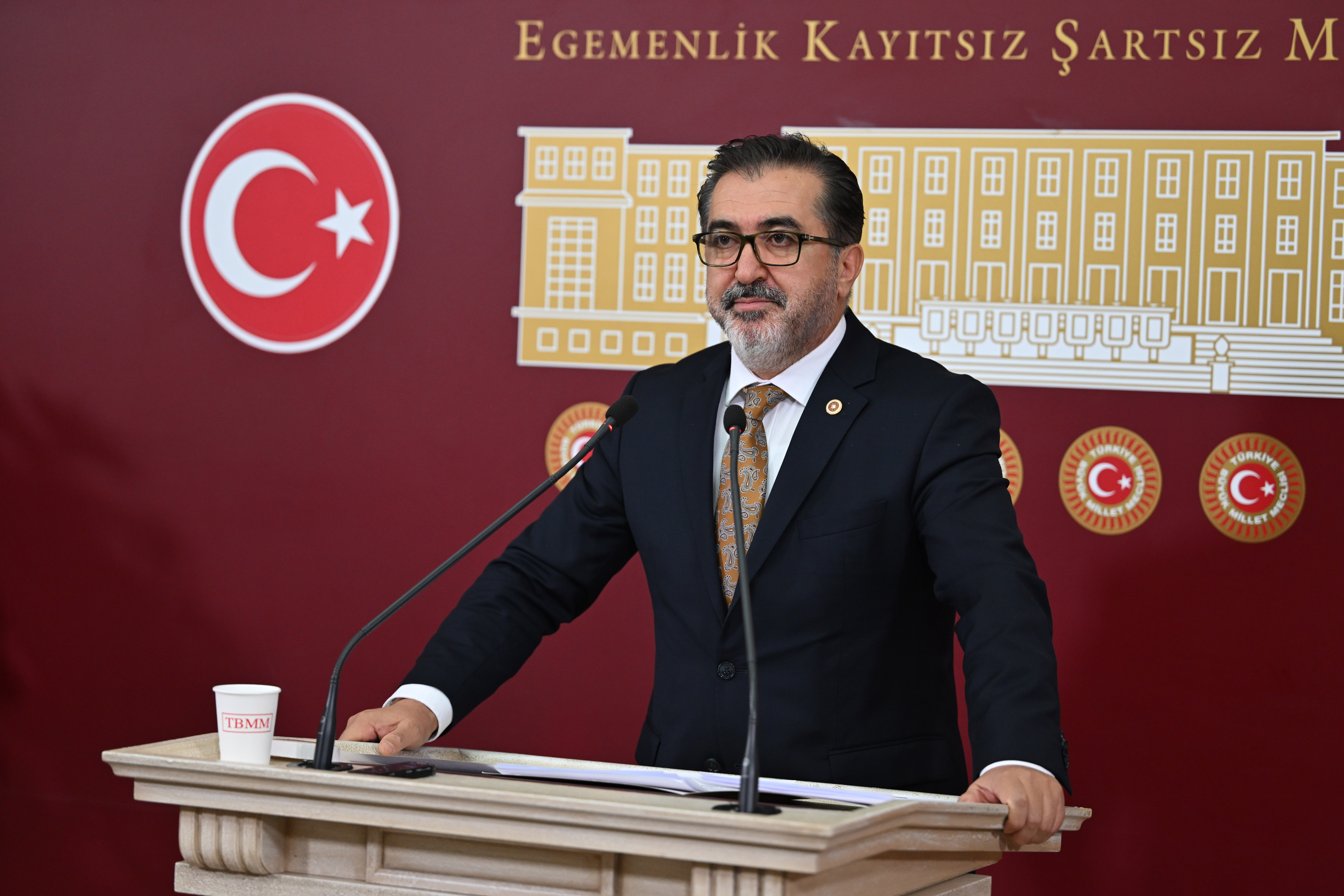 aa-20241031-36068897-36068896-ak-parti-istanbul-milletvekili-adem-yildirim.jpg