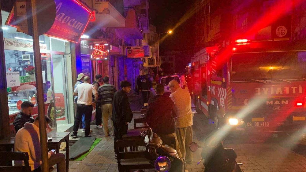 Aydın’da korkutan yangın: 2 kişi hastaneye kaldırıldı