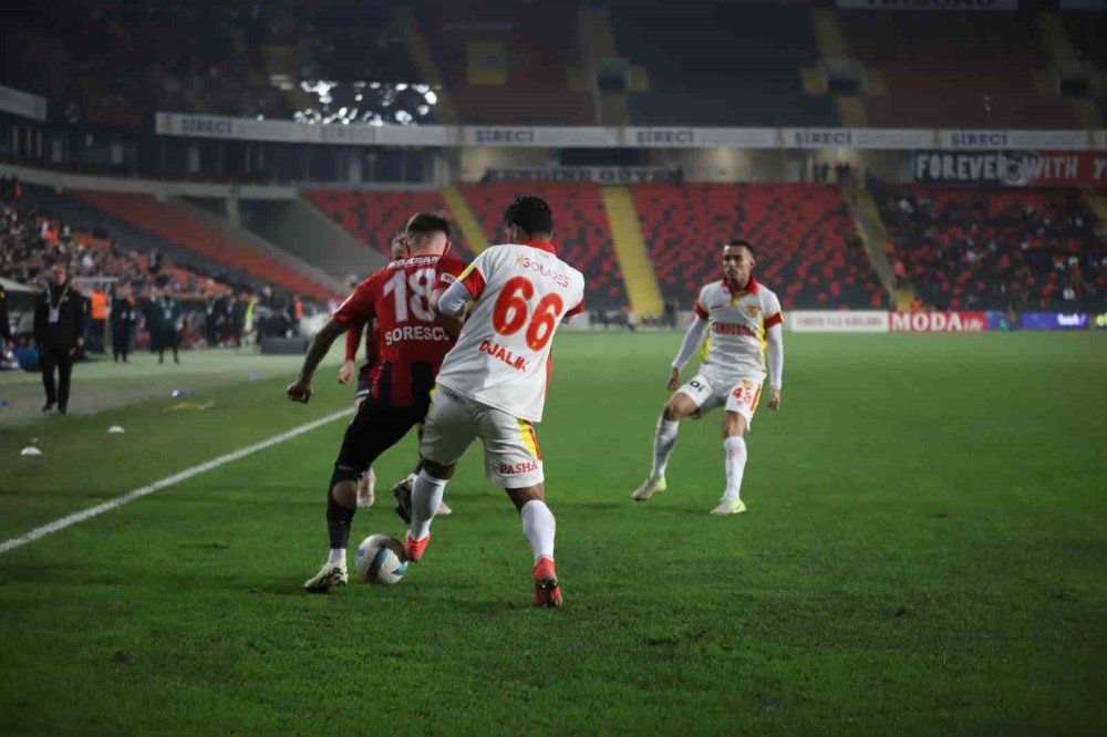 MAÇ SONUCU | Trendyol Süper Lig: Gaziantep FK: 2 - Göztepe: 1