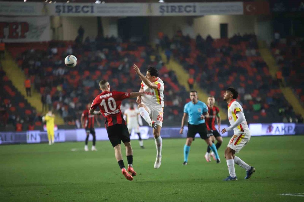 MAÇ SONUCU | Trendyol Süper Lig: Gaziantep FK: 2 - Göztepe: 1