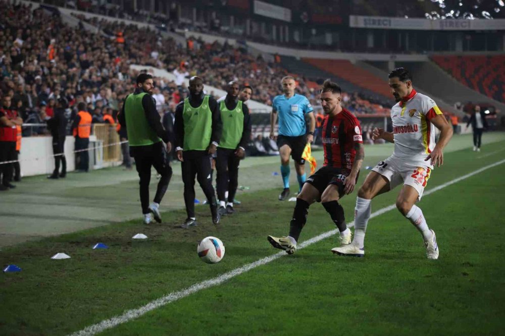 MAÇ SONUCU | Trendyol Süper Lig: Gaziantep FK: 2 - Göztepe: 1