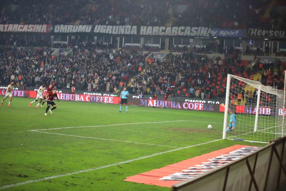 MAÇ SONUCU | Trendyol Süper Lig: Gaziantep FK: 2 - Göztepe: 1