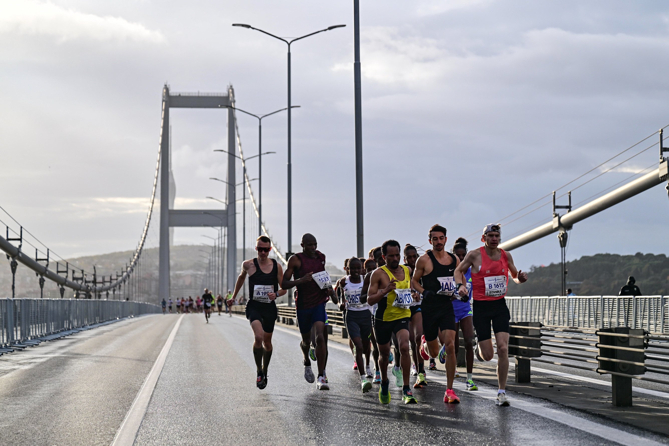 46-istanbul-maratonu-basladi-yenicag-20.jpg