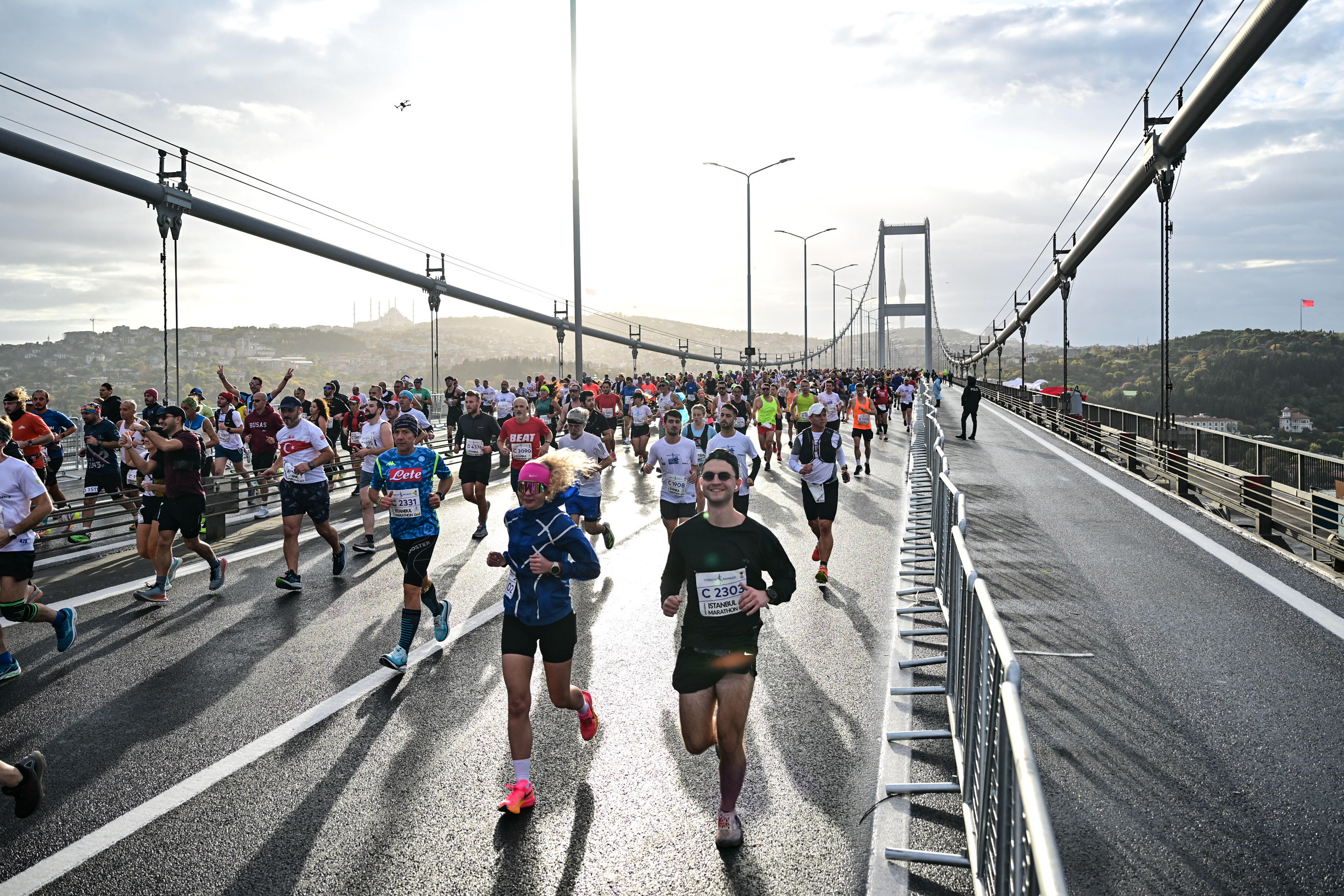 46-istanbul-maratonu-basladi-yenicag-6.jpg