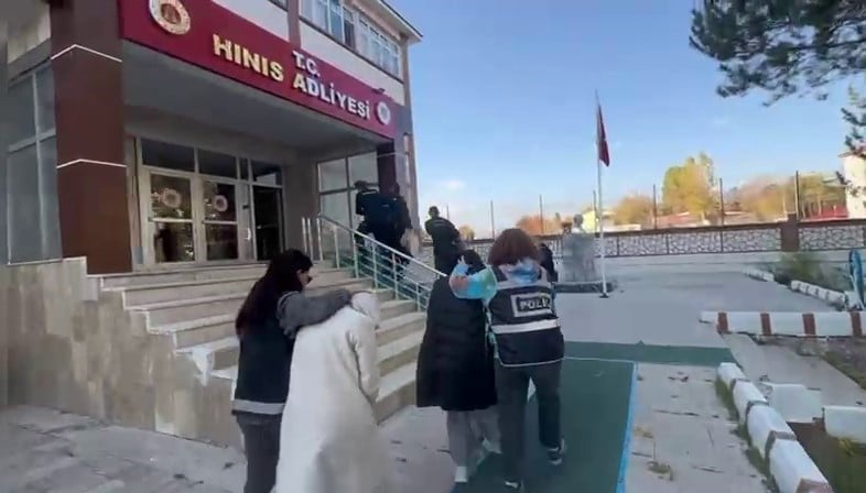 Erzurum polisinde dolandırıcılara operasyon