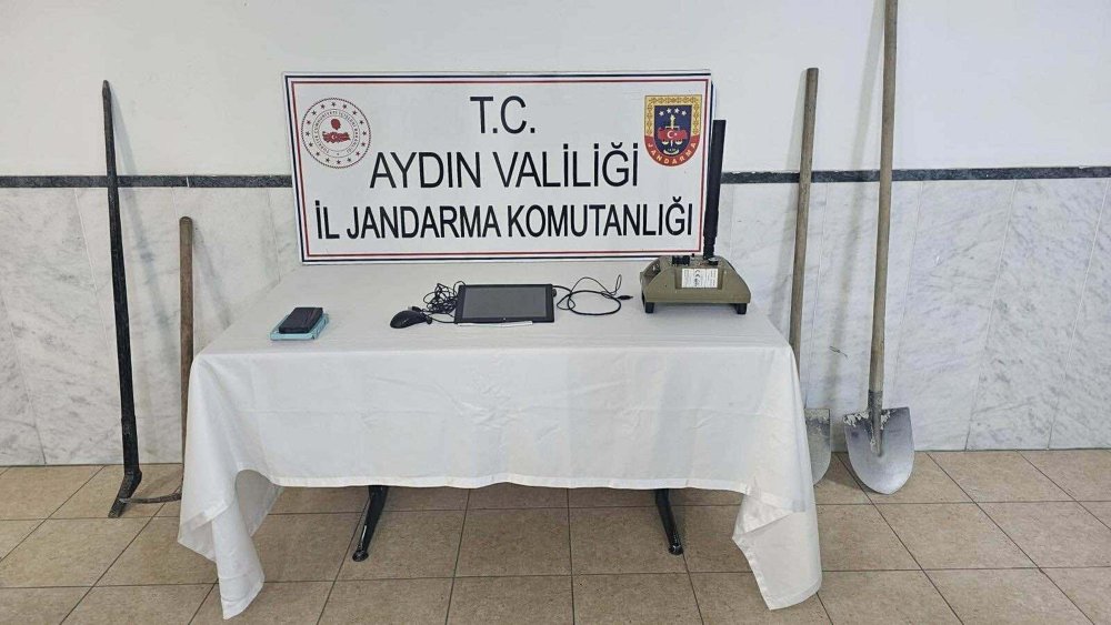 Tarihi eser kaçakçıları suçüstü yakalandı