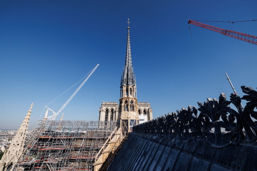 Bir ay sonra açılıyor: Notre Dame'da çanlar beş yıl aradan sonra ilk kez çaldı