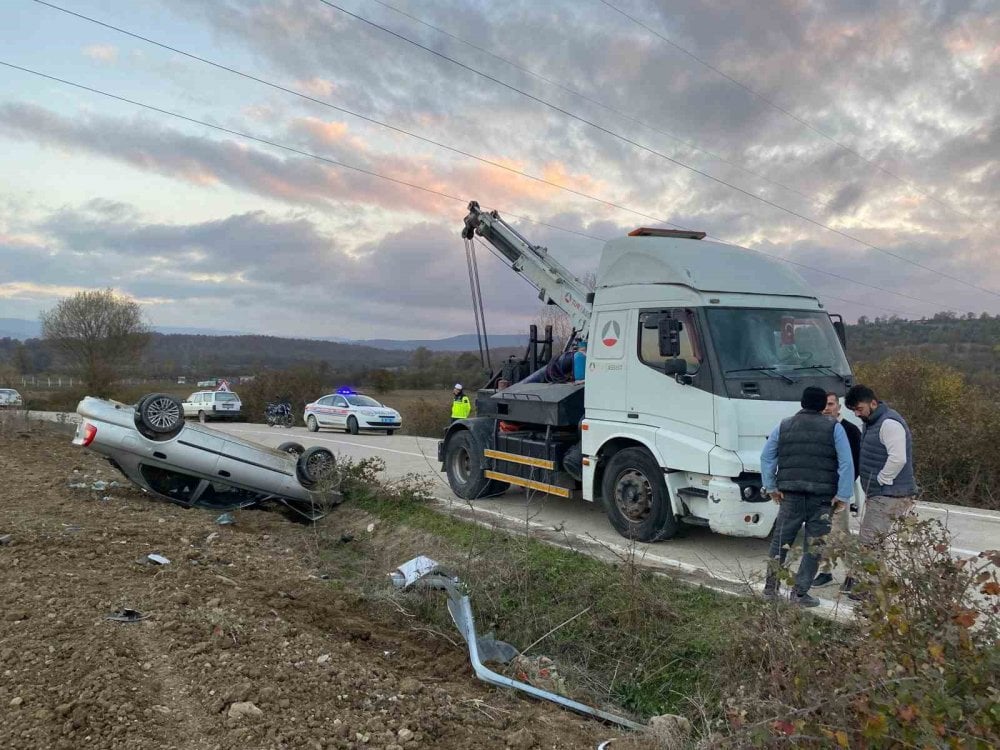 Samsun’da inanılmaz kaza! Otomobil 4 takla attı: 2 yaralı