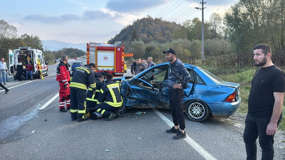 Bartın'da kaza: 2'si çocuk 7 yaralı