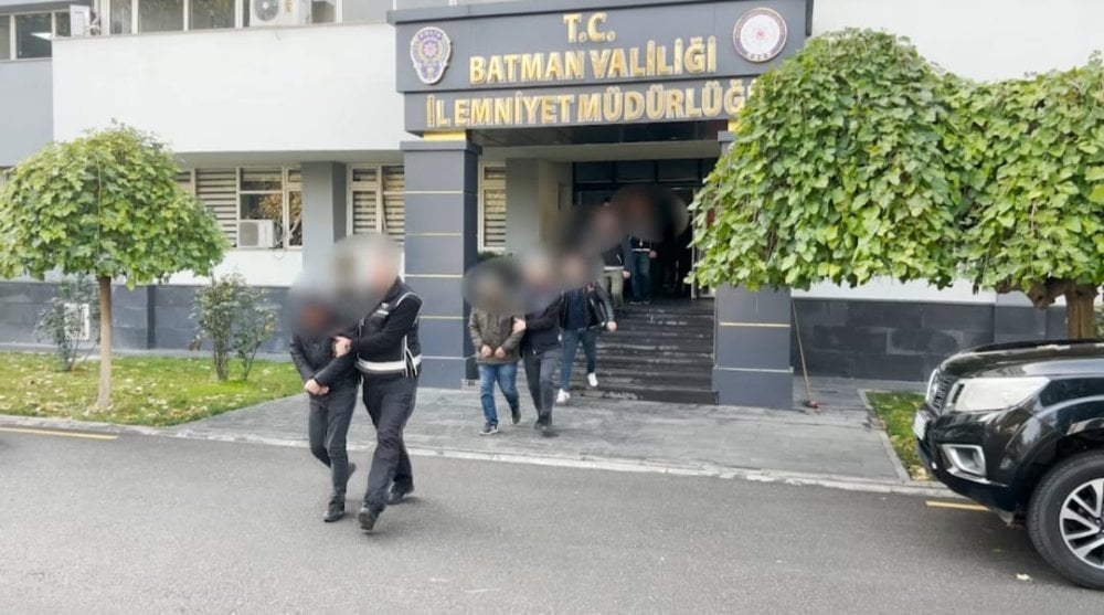 Batman'da TIR'daki uyuşturucuyu narkotik köpeği 'Linda' buldu