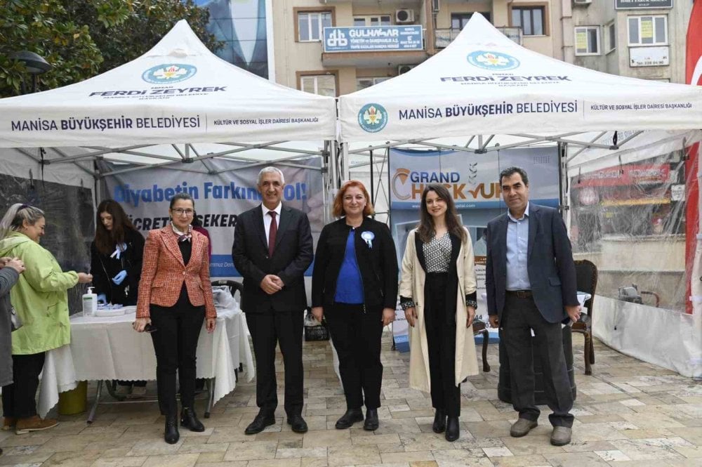 Manisa’da diyabet gününde şeker ölçümü yapıldı