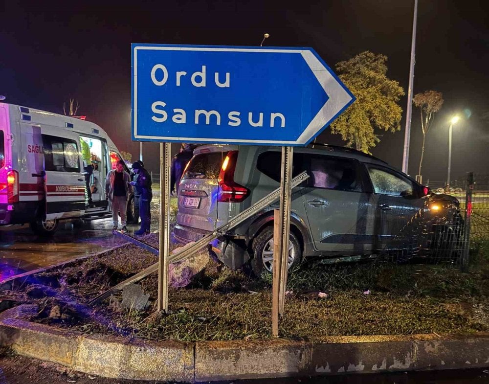 Ordu’da feci kaza! İki otomobil çarpıştı: 5 yaralı