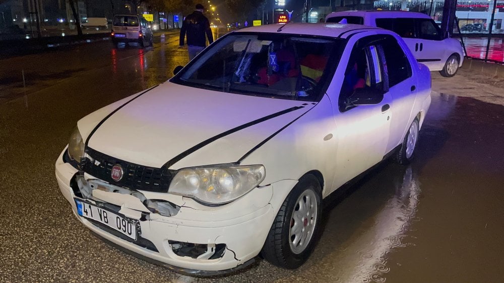 Polisten 30 kilometre kaçıp kaza yaptı. Alkolmetreyi patlatacaktı