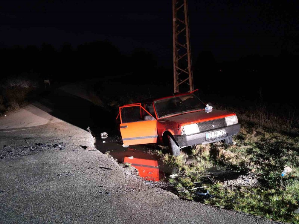 Kastamonu’da korkunç kazada araç hurda yığınına döndü: 1 ölü, 1’i ağır 2 yaralı