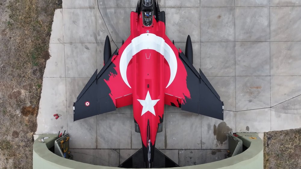 THK F-4 Phantom ile 50 yıllık efsaneyi kutladı