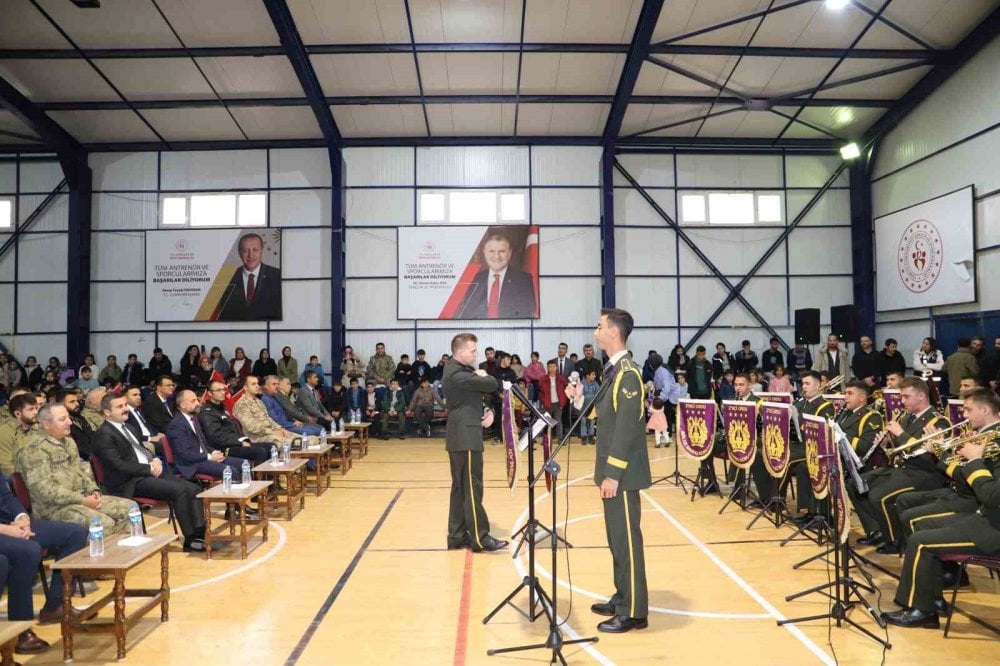 Askeri Bandonun gösterisinde duygu dolu anlar yaşandı